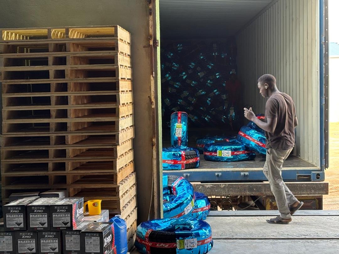 منتج شركة بن فرج - إطارات